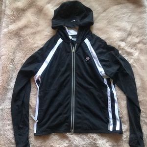 Women’s black and white nike jacket dri-fit